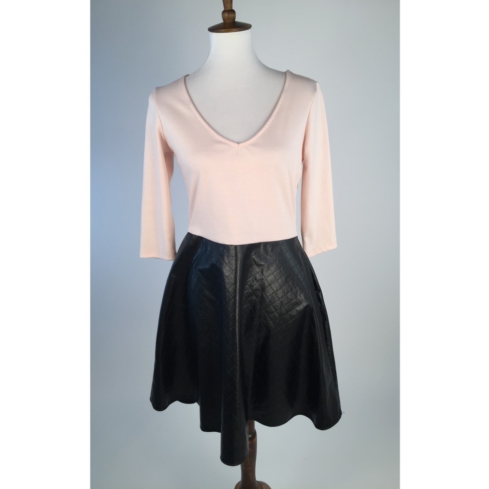 COPY - Venus Womens Dress Medium Peach Black C57-14Z